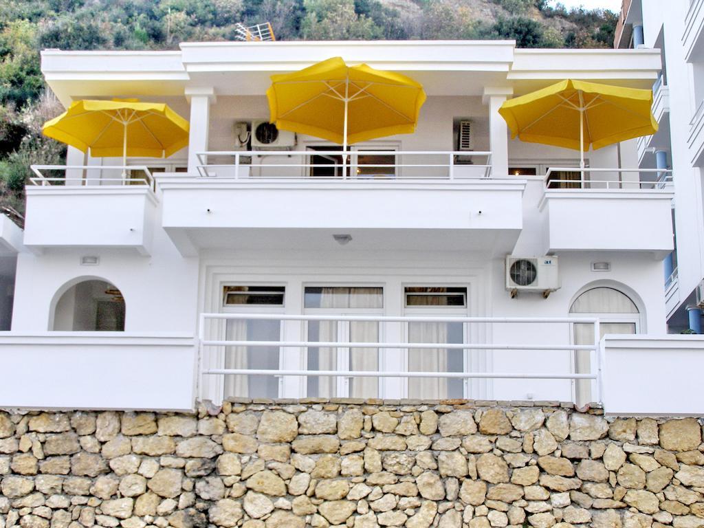 Apartments Kepi Gjerana Ulcinj Rum bild