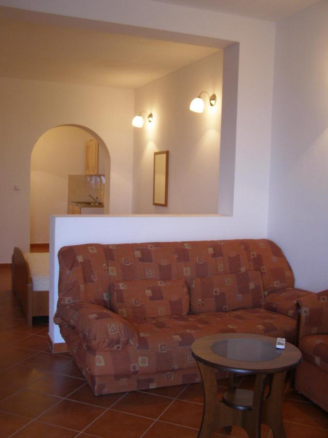 Apartments Kepi Gjerana Ulcinj Exteriör bild