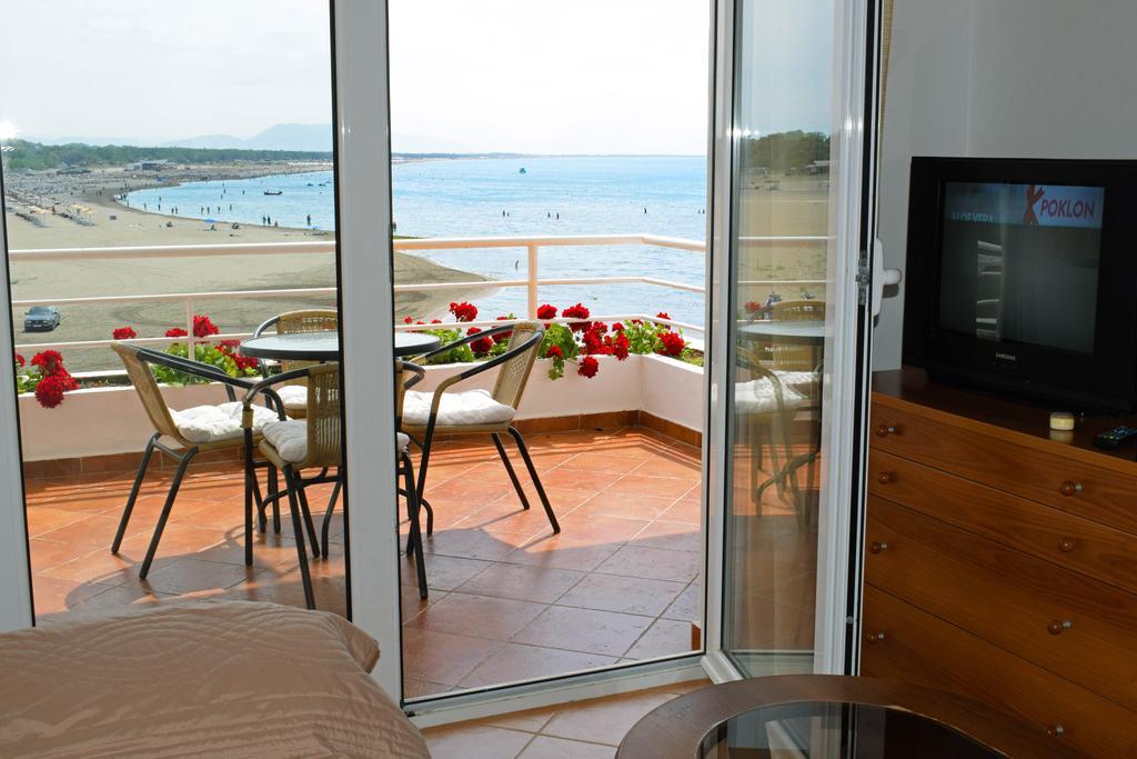 Apartments Kepi Gjerana Ulcinj Exteriör bild